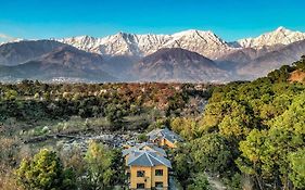 Prakriti Aalay - Riverside Mountain View Boutique Eco Resort